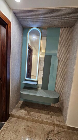 Building Lobby in 3 BHK Builder Floor at Fidato Honour Homes, Sector 89 – for Sale