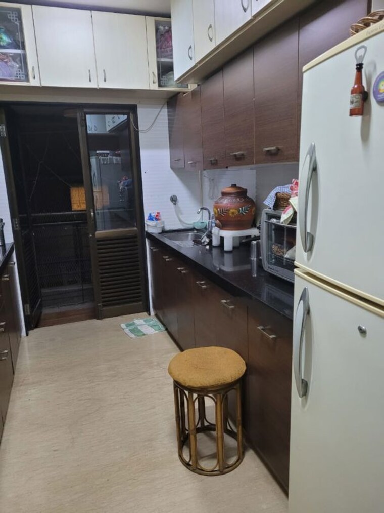 Kitchen, ekta-park-vista 3 Bedroom 1250 Sq.Ft. Apartment In Khar West Mumbai 10740409