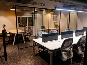  Office Space For Rent in Tukoganj