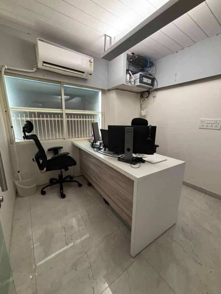Team Area, science city Commercial Office Space 2800 Sq.Ft. In Science City Ahmedabad 10740412