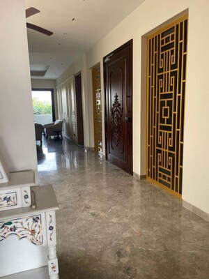  4 BHK Apartment at Dlf City Phase 3 – for Rent