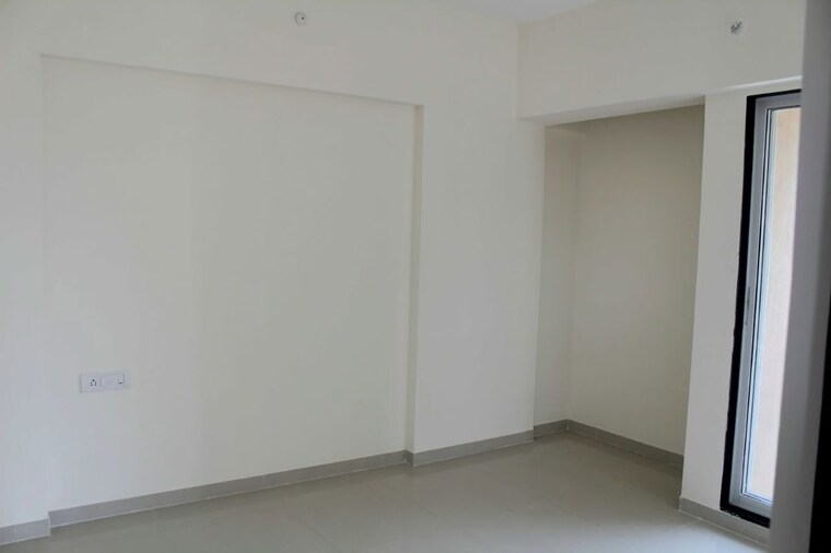 Room, sudarshan-sky-garden-mumbai 2 Bedroom 900 Sq.Ft. Apartment In Ghodbunder Road Thane 10740486