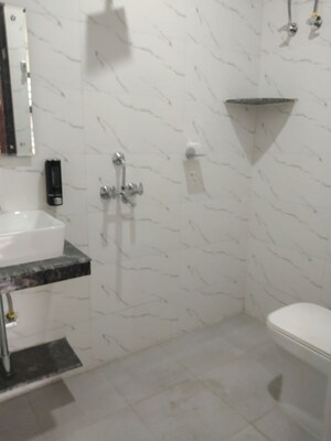 Bathroom in 2 BHK Builder Floor at Palam Vihar – for Rent