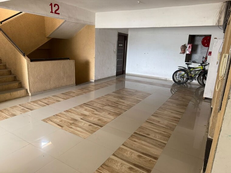  Parking, eisha-basilla 3 Bedroom 1600 Sq.Ft. Penthouse In Kondhwa Pune 10740512