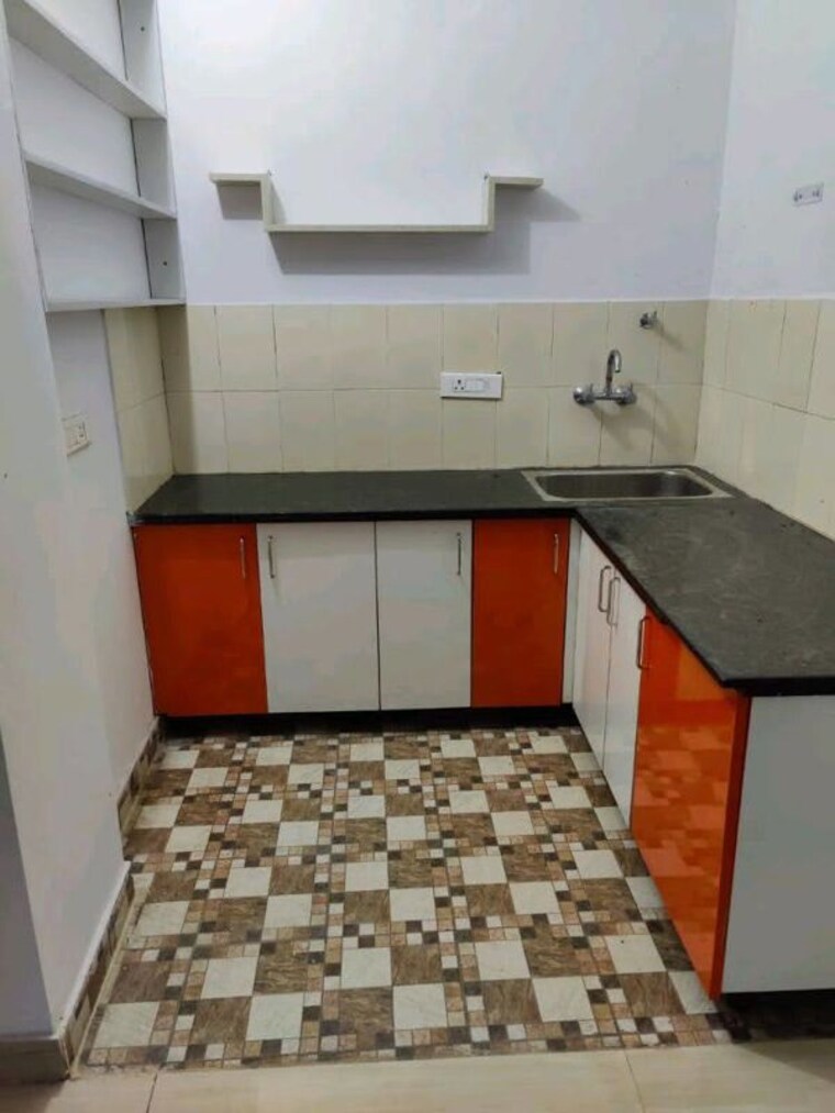Kitchen, uppal-southend 2 Bedroom 950 Sq.Ft. Apartment In Sector 49 Gurgaon 10740531