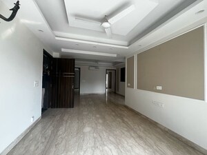 3 BHK Builder Floor For Rent in Sector 42