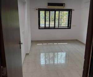 Room in 3 BHK Apartment at Lodha Splendora, Ghodbunder Road – for Sale