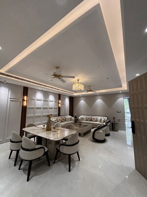 Staircase in 4 BHK Builder Floor at BPTP Eden Estate, Sector 81 – for Sale