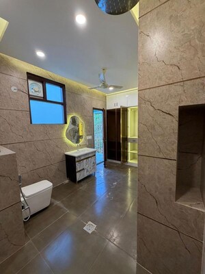 Bathroom in 3.5 BHK Builder Floor at Dlf Phase ii – for Rent