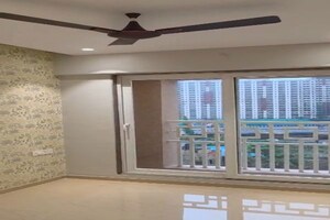 Master Bedroom in 2 BHK Apartment at Paradise Sai World City Phase 2, New Panvel – for Rent