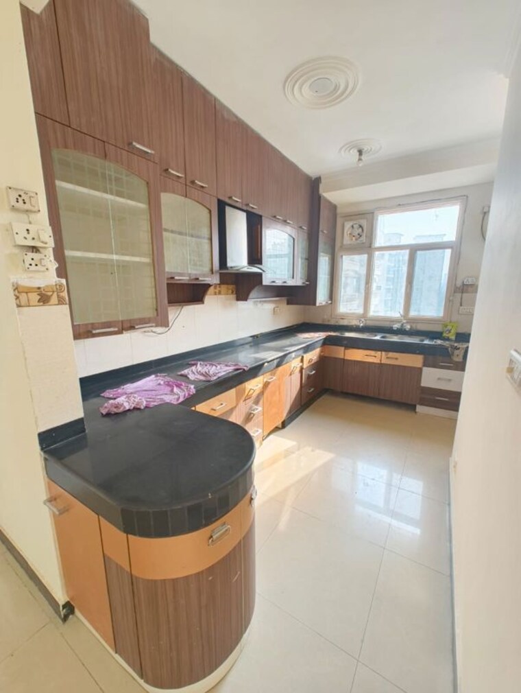 Kitchen, cghs-hewo-apartments 3 Bedroom 1430 Sq.Ft. Apartment In Sector 56 Gurgaon 10740574