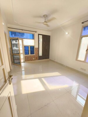 Living Room in 3 BHK Apartment at CGHS HEWO Apartments, Sector 56 – for Rent