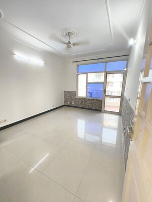 3 BHK Apartment For Rent in CGHS HEWO Apartments, Sector 56