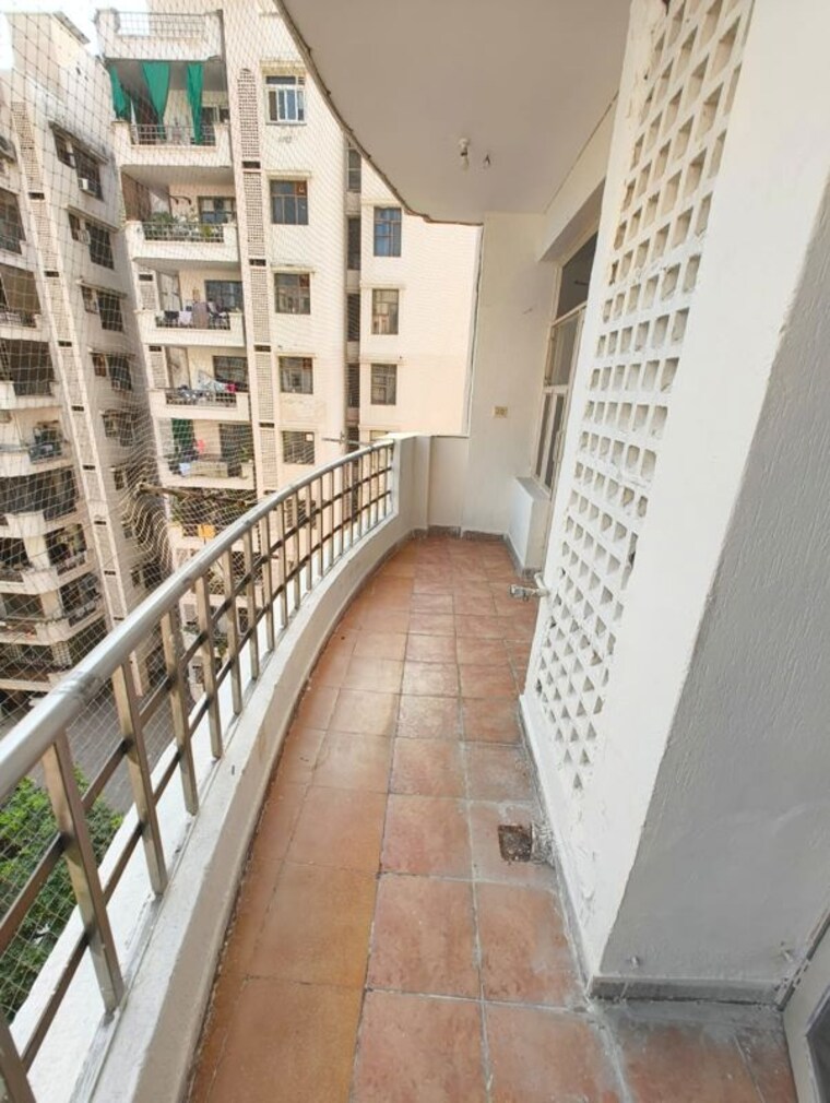 Balcony, cghs-hewo-apartments 3 Bedroom 1430 Sq.Ft. Apartment In Sector 56 Gurgaon 10740574