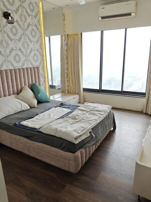 Bedroom in 2 BHK Apartment at Neumec Shreeji Towers, Wadala East – for Sale