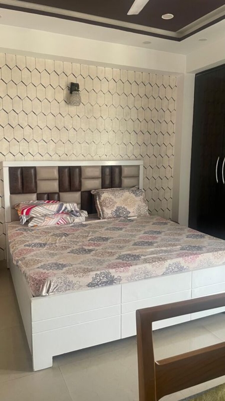 Bedroom, kbnows-apartment 4 Bedroom 1940 Sq.Ft. Apartment In Sector 16 Greater Noida Greater Noida 10740625
