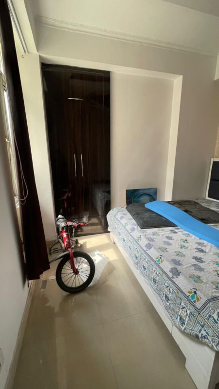 Bedroom, kbnows-apartment 4 Bedroom 1940 Sq.Ft. Apartment In Sector 16 Greater Noida Greater Noida 10740625