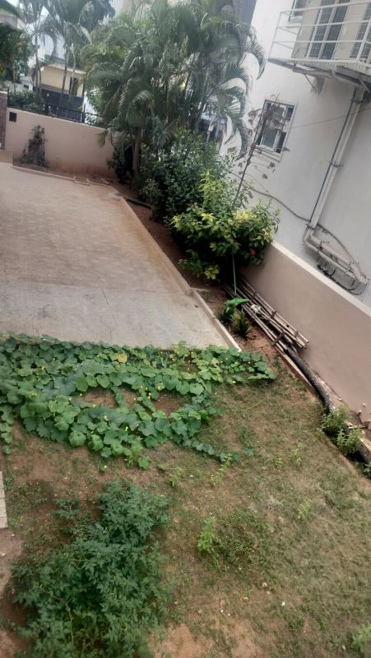 Balcony, banjara hills 5 Bedroom 6000 Sq.Ft. Independent House In Banjara Hills Hyderabad 10740586