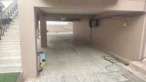 Room in 5 BHK Independent House at Banjara Hills – for Rent