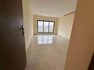 Room in 2 BHK Apartment at IM Applaud 38, Goregaon East – for Rent