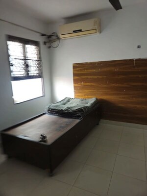 2 BHK Independent House For Rent in RWA Apartments Sector 19, Sector 19