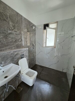 Bathroom in 3.5 BHK Apartment at ND Palai Towers, Goregaon West – for Rent