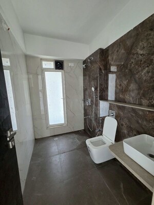 Washroom in 3.5 BHK Apartment at ND Palai Towers, Goregaon West – for Rent