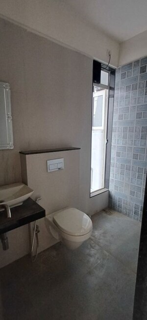 Attached Bathroom in 3 BHK Apartment at Sheth Zuri, Laxmi Nagar – for Rent