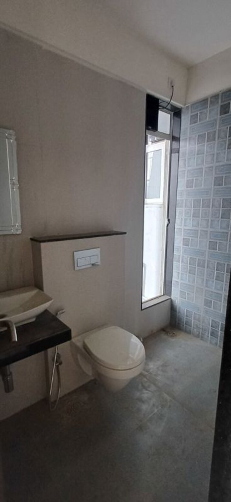 Attached Bathroom, sheth-zuri 3 Bedroom 787 Sq.Ft. Apartment In Laxmi Nagar Thane 10740668