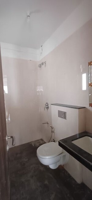 Washroom in 3 BHK Apartment at Sheth Zuri, Laxmi Nagar – for Rent