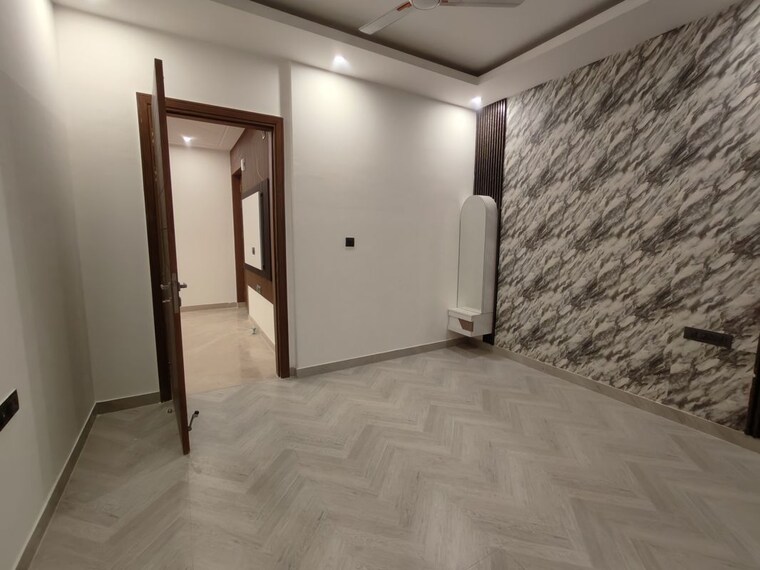 Room, raj-one-good-earth 3 Bedroom 1650 Sq.Ft. Apartment In Sector 71 Gurgaon 10740676