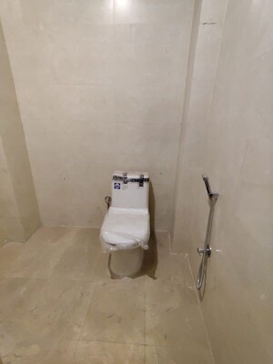 Bathroom in 2 BHK Builder Floor at Sector 46 – for Rent