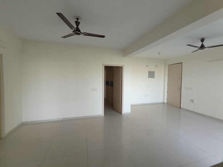 Room, tulip-violet 3 Bedroom 1578 Sq.Ft. Apartment In Sector 69 Gurgaon 10740721
