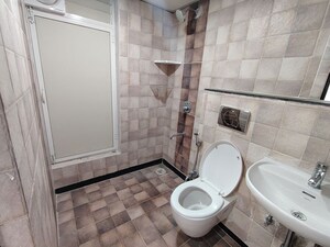Bathroom in 3.5 BHK Apartment at RDB Legend Harmony, Lingampally – for Rent