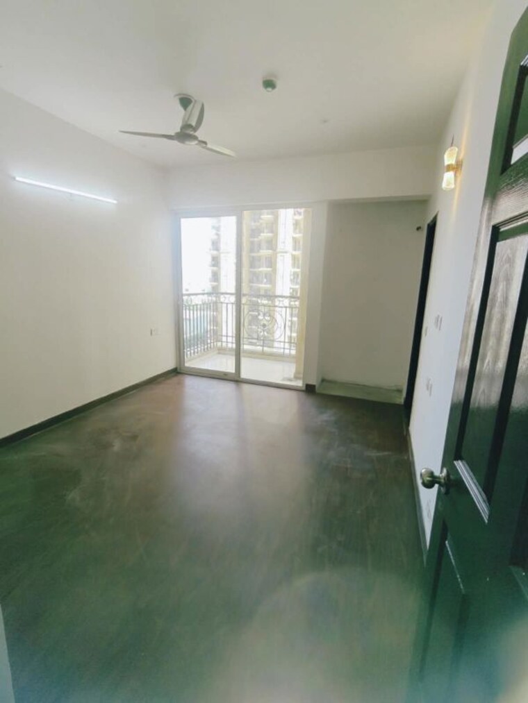 Room, sushant lok i 4 Bedroom 3500 Sq.Ft. Builder Floor In Sushant Lok I Gurgaon 10740724