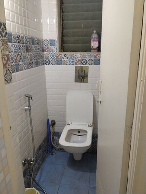 Bathroom in 1 BHK Apartment at Dosti Estates, Wadala East – for Rent