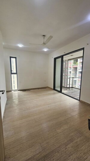 3 BHK Apartment For Sale in Lodha New Cuffe Parade, Wadala