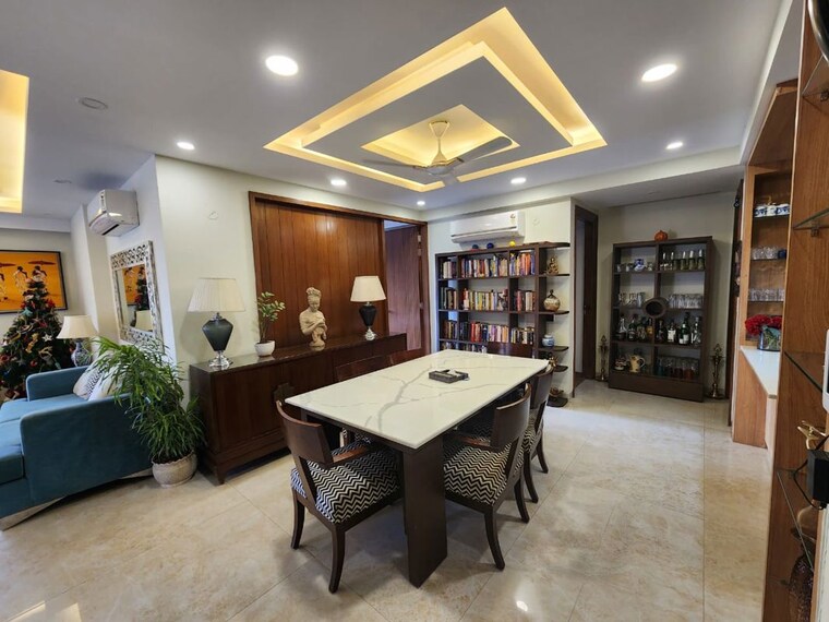 Gym, sector 57 4 Bedroom 300 Sq.Yd. Builder Floor In Sector 57 Gurgaon 10740758