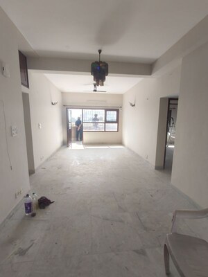Room in 3 BHK Apartment at DPS Housing Society, Sector 51 – for Rent
