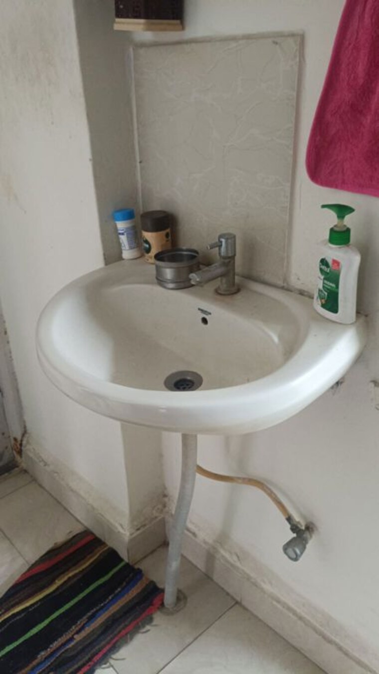 Bathroom, shivraj-apartment-aundh 1 Bedroom 550 Sq.Ft. Apartment In Aundh Pune 10740792