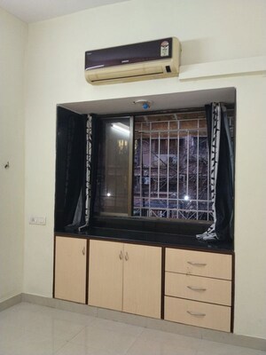 Bedroom in 1 BHK Apartment at Dosti Estates, Wadala East – for Rent