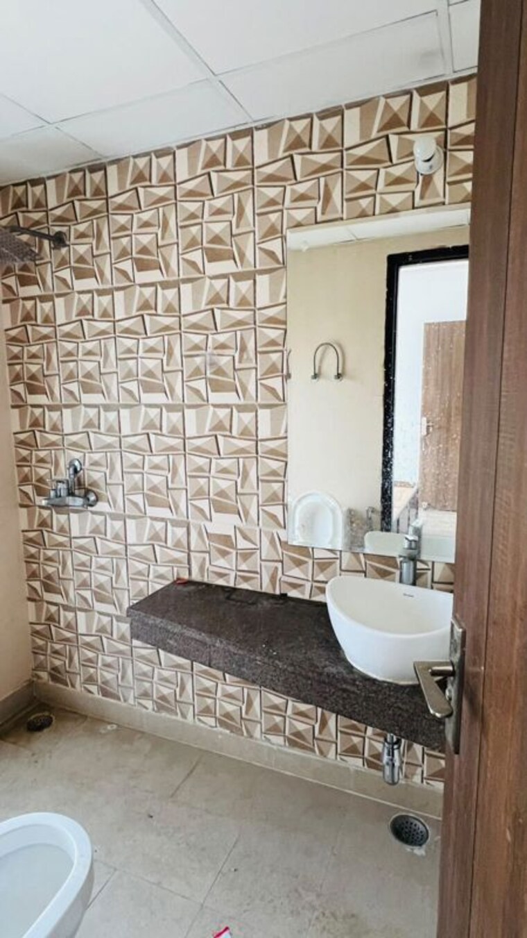 Bathroom, aba-coco-county 3 Bedroom 1152 Sq.Ft. Apartment In Sector 10 Greater Noida Greater Noida 10740796