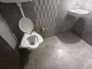 Bathroom in 2.5 BHK Apartment at Poonam Heights Virar, Virar West – for Rent