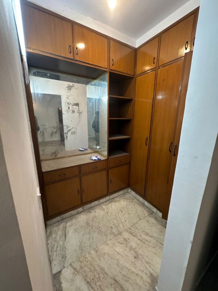 Kitchen, pamposh enclave 4 Bedroom 322 Sq.Yd. Builder Floor In Pamposh Enclave Delhi 10733892