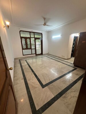 4 BHK Builder Floor For Sale in Pamposh Enclave