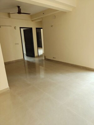 Room in 2 BHK Apartment at Aims Golf City, Sector 75 – for Rent