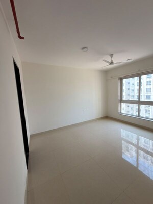 Room in 3 BHK Apartment at Hubtown Rising City, Ghatkopar East – for Rent