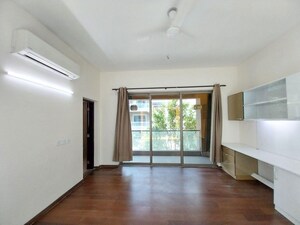 Room in 5 BHK Villa at Tata Primanti Villas, Sector 72 – for Sale