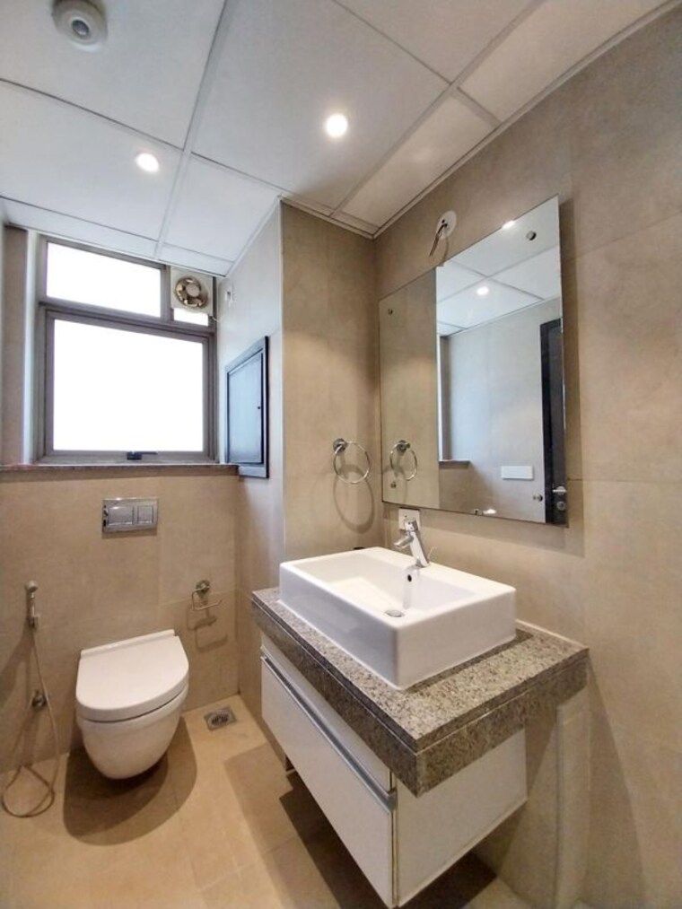 Bathroom, tata-primanti-villas 5 Bedroom 8500 Sq.Ft. Villa In Sector 72 Gurgaon 10740754