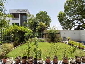 5 BHK Villa – Garden View at Tata Primanti Villas, Sector 72 - for Sale